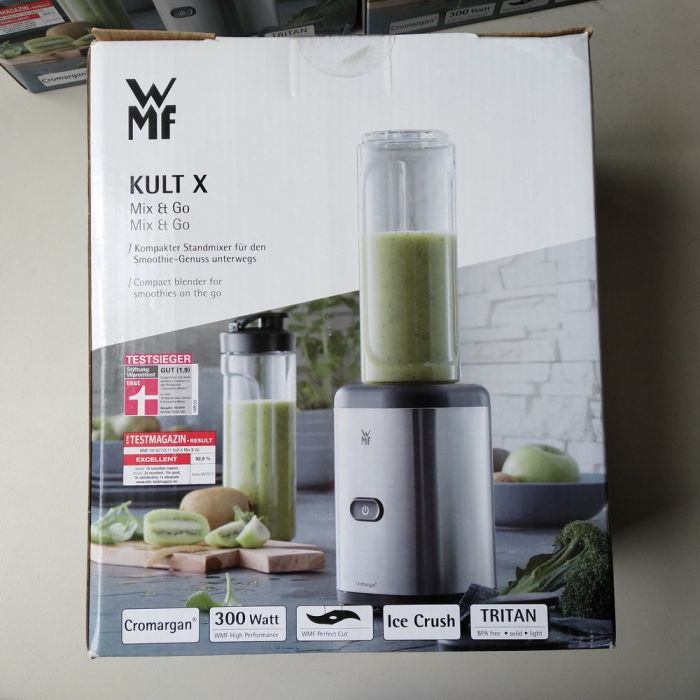 WMF KULT X Mix&Go blender on