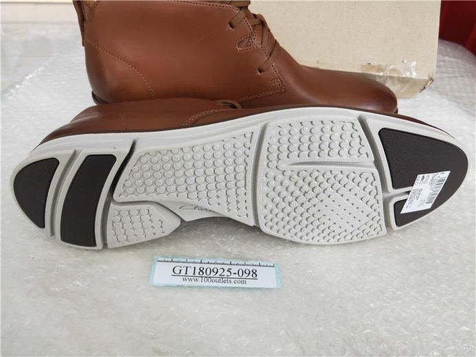 Clarks store trigen mid