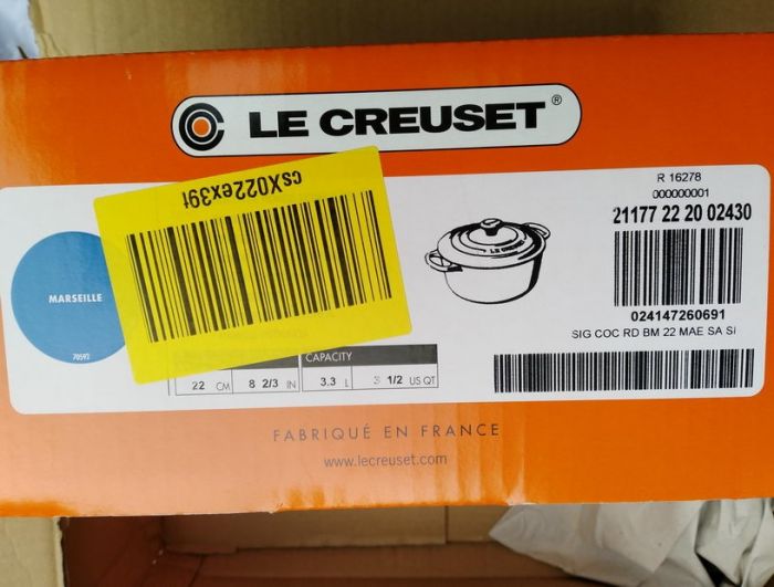 3.3L 22cm LE CREUSET Signature Round Casserole Round Dutch Oven