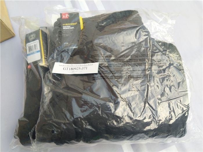 Under armour 1280742 on sale