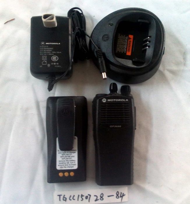 Motorola GP3688 GP-3688 TANAPA PMUE2259CAA 403-440M 4W Radio