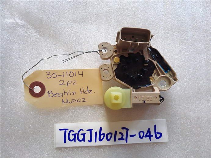 超特価激安の商品をすべて 2655479 Valeo for Regulator Voltage 9RC7141 on 2655428 アメコミ