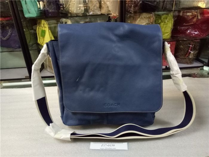 COACH☆HERITAGE LEATHER MAP BAG ☆ Coach Heritage Map Bag in Black Leather
