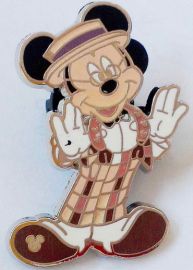 Disney The Badge of Mickey Grid clothes pattern