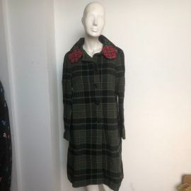 Moschino Overcoat 70% wool IT38 xs US6 UK10 EU38 150-165cm 82-86cm 50-55KG
