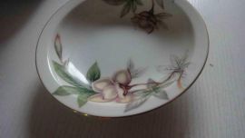 Meito Ivory China WOODROSE Excellent Condition Fruit Bowl 