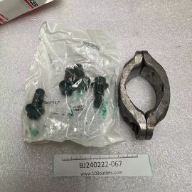 International 2500675C91 KIT, "U" JOINT BOLT AND RETAINER