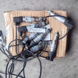 used GE PTX7517 -20-200kpag Pressure sensor