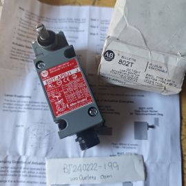 Allen-Bradley AB 802T-APDJ1 Metal Plug-In Oiltight Limit Switch