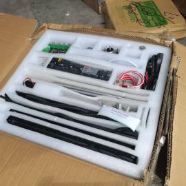 一套 3D 打印机 需自己动手拼装