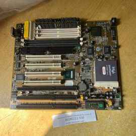 Used Soyo SY-5BT Motherboard Socket 7 2x Sdram 4x Simm 4x PCI 3x Isa With Intel Pentium CPU and 2 RAMs installed