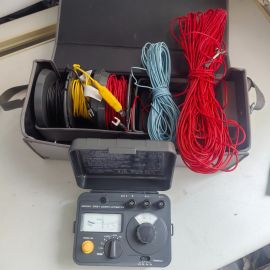 HIOKI 3151 Earth Hi-tester Resistance Tester with cables and accessories Used