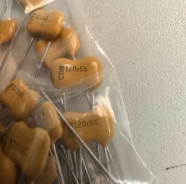 100PCS Cornell through-hole mica capacitors CD15FD121J03F 120pF ±5% 500V $0.5/pc
