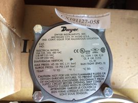 Dwyer 1950-5-2F Explosion-Proof Differential Pressure Switch