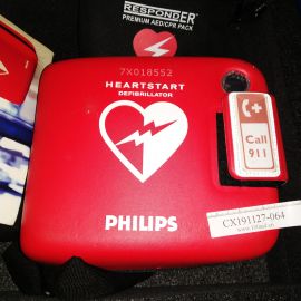 Philips HeartStart FRx AED Defibrillator Package with Slim Carry Case & Bauer Case