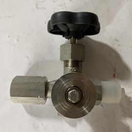 Gauge Valve 1/2"