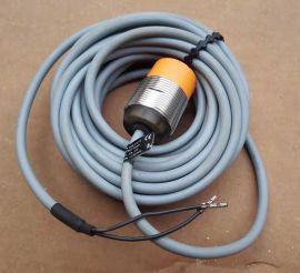 IFM inductive sensor II0346 IIB2015-ABOW