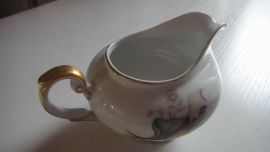 Meito grace china WOOD LILY creamer