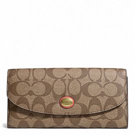 PEYTON SIGNATURE SLIM ENVELOPE WITH POUCH (COACH F49154)