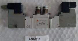SMC SY5220-5YO-01F-Q Solenoid/Pilot Stand-Alone Pneumatic Control Valve Used