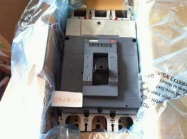 Schneider 36936 Compact NS NSJ600 NSJ600A 3P CIRCUIT BREAKER Blank Frame