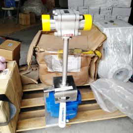 HABONIM C35 SR-3 R1 MET Pneumatic actuator with HABONIM FC47C cryogenic valve