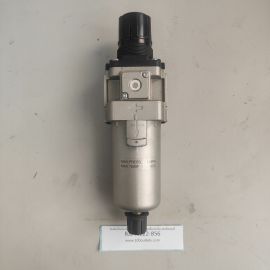 SMC AW40-03BG-2 FILTER/REGULATOR Max Pressure 1.0MPa Max Temp 60°c New no box minor scatches