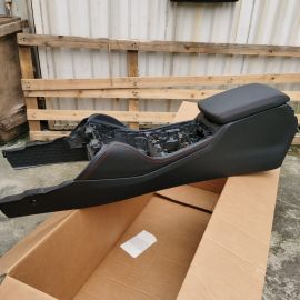 BMW X4 G02 CONSOLE AUTO LHD BLACK made by GRAMMER CC-AS-IL-G02 11513510