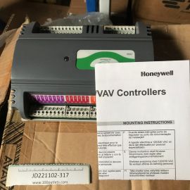 Honeywell CLLYUL6438S LYNX ZONE & UNITARY Centra Line Controller new spare