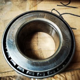 CAT 041316-1128 Tapered roller bearings