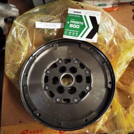LuK 415 0322 10 Dual mass flywheel 