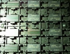 LOT 20 Samsung K4T51163QJ-BCF7000 512M RAM memory  1/PC
