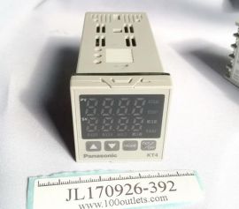 Panasonic KT4 Temperature Controller AKT4112100 Used in like new Spare