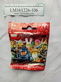 LEGO 8831 MINI FIGURES