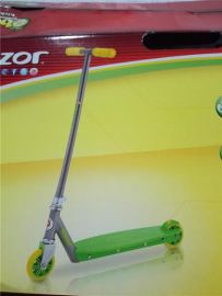 Razor Berry Kick Scooter Green