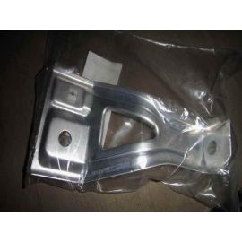 Subaru BRKT CTR LMR R 57717FG040 After Insurance Bracket
