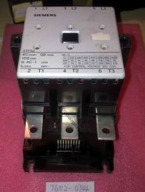 Siemens 3TF52 22-OXMO Magnetic Contactor 3P 600V
