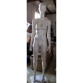 atrezzo Barcelona MANNEQUINS 113957-01 Female Paper Matt Featurehead H&M Order €545