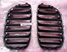 BM07016-2 AUTO COMPLETE GRILLE AND SHELL ASSEMBLY 2pcs
