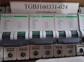 SCHNEIDER 25820 2P-C32A C60N Miniature Circuit Breaker 415VAC