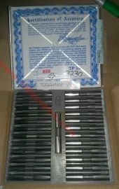 DELTRONIC TP25 .3230 .0001 STEPS .3218-.3242 PIN Gage Set