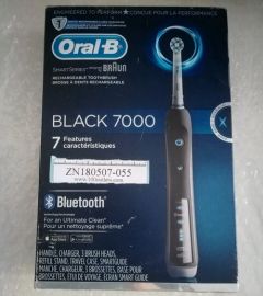 BRAUN ORAL-B BLACK 7000 SMART SERIES BLUETOOTH RECHARGEABLE TOOTHBRUSH